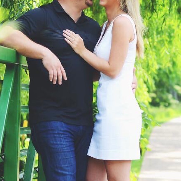 *SOLD* Lilly Pulitzer white and gold dress - Picture 6 of 6