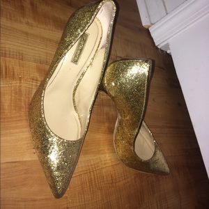 BCBG GENERATION limited edition heels