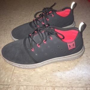 under armour sneakers 💞