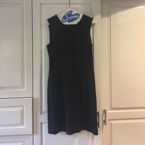Theory size 4 navy and black dress