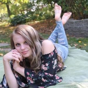 Meet your Posher, Cali