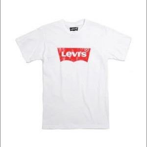 Levis T-shirt