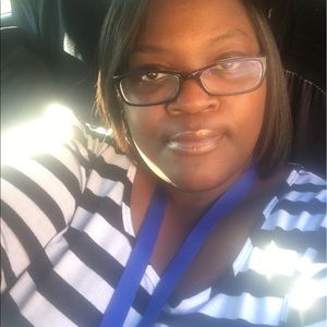 Meet your Posher, Sheresa