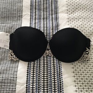 Beautiful Wacoal Strapless Bra