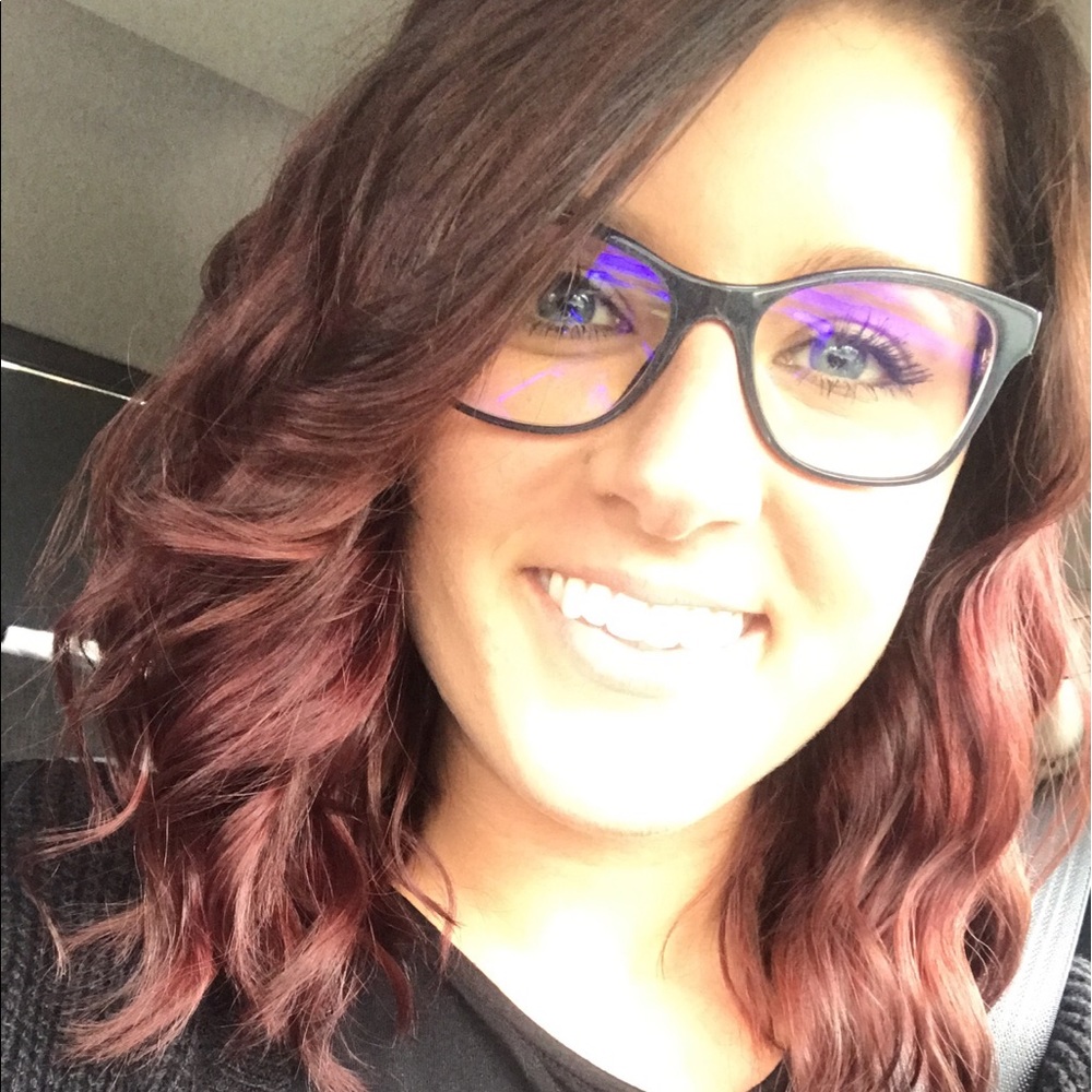 Meet your Posher, Sierra