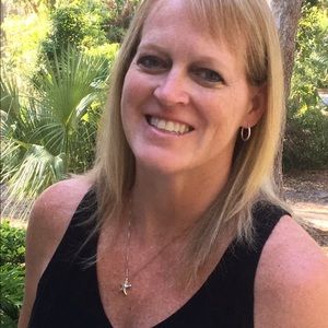 Meet your Posher, Stacie