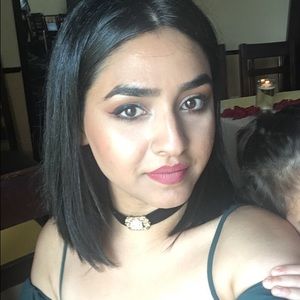 Meet your Posher, Myra