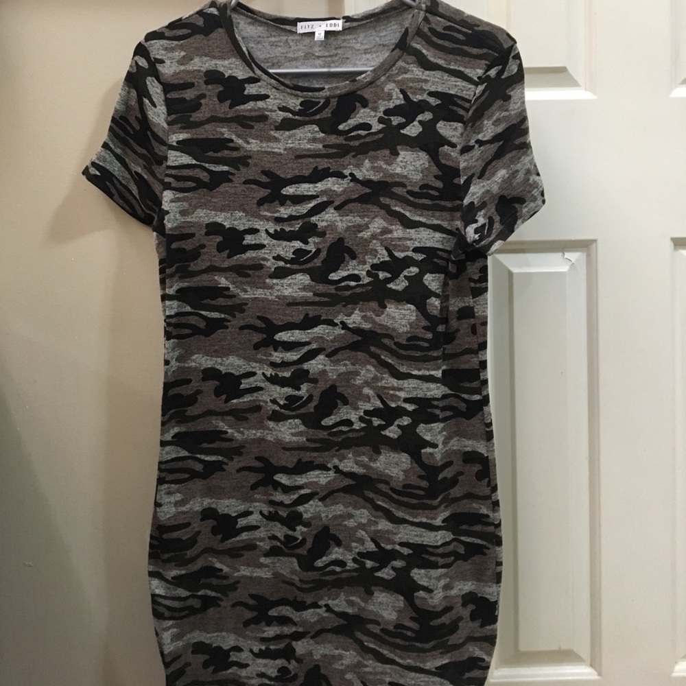 Super cute Camo T-shirt style dress/tunic