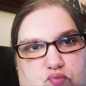 Meet your Posher, Mandy