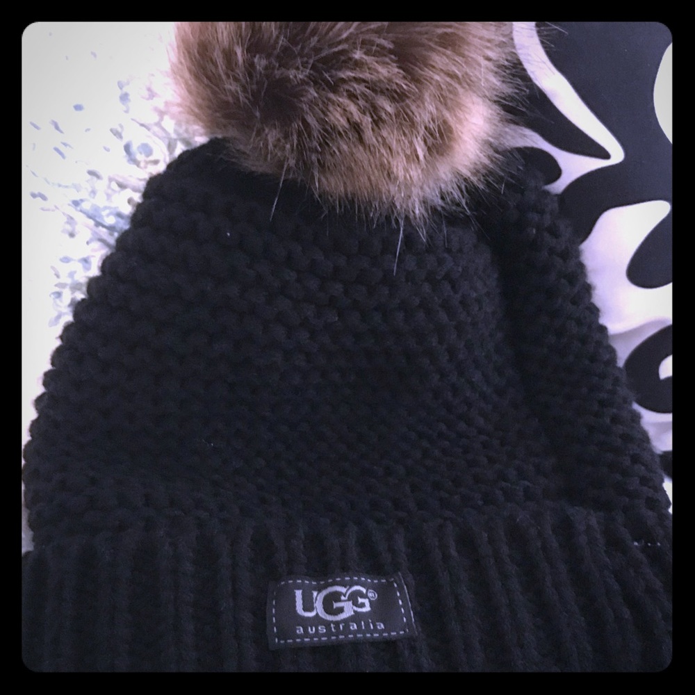 Extremely warm UGG Winter hat ***