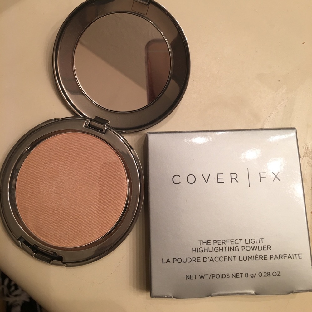 Cover FX highlight powder