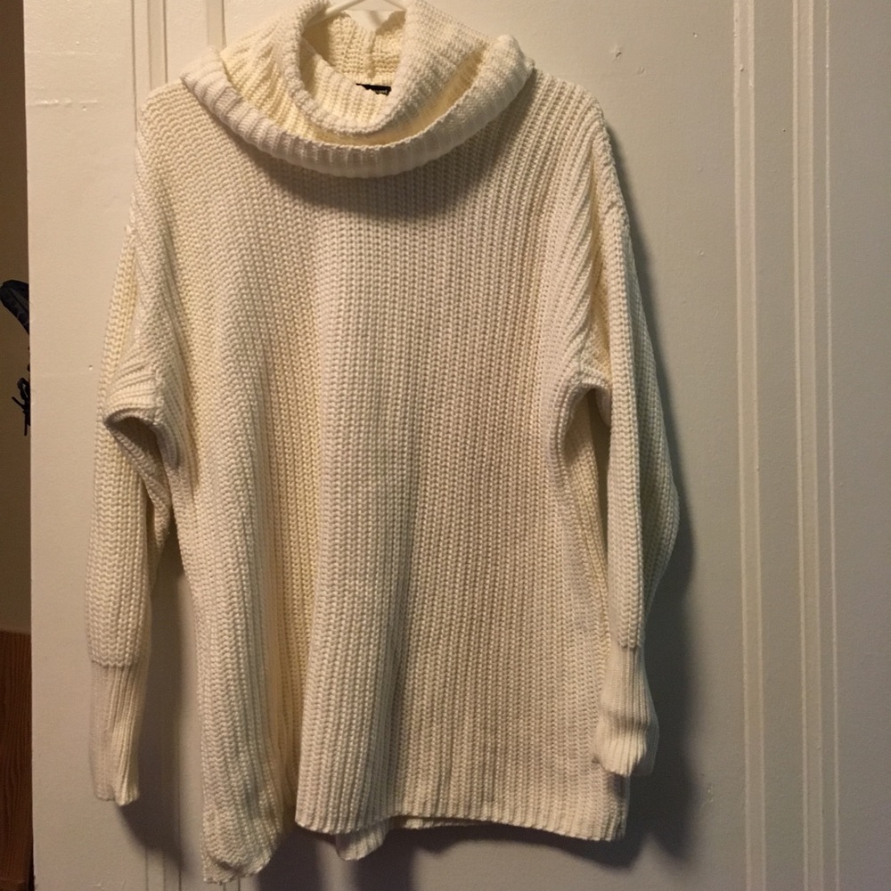 Oversized American Apparel Sweater