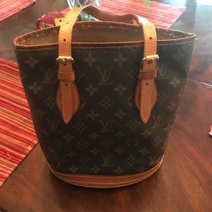 Authentic Louis Vuitton bag