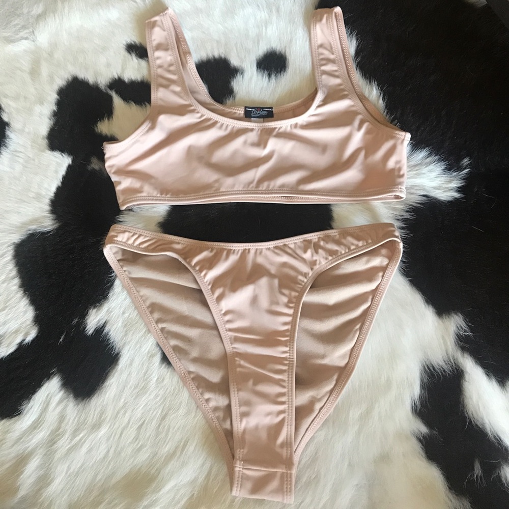 ✨ Fashion Nova High waist Bikini NWT