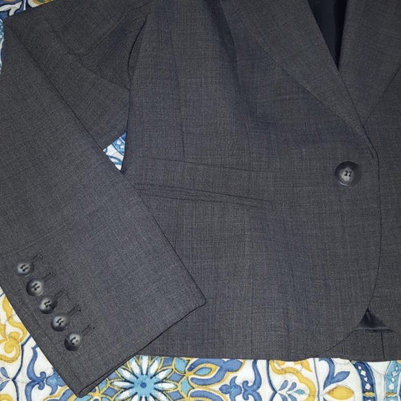 The Loft Blazer - Picture 3 of 4