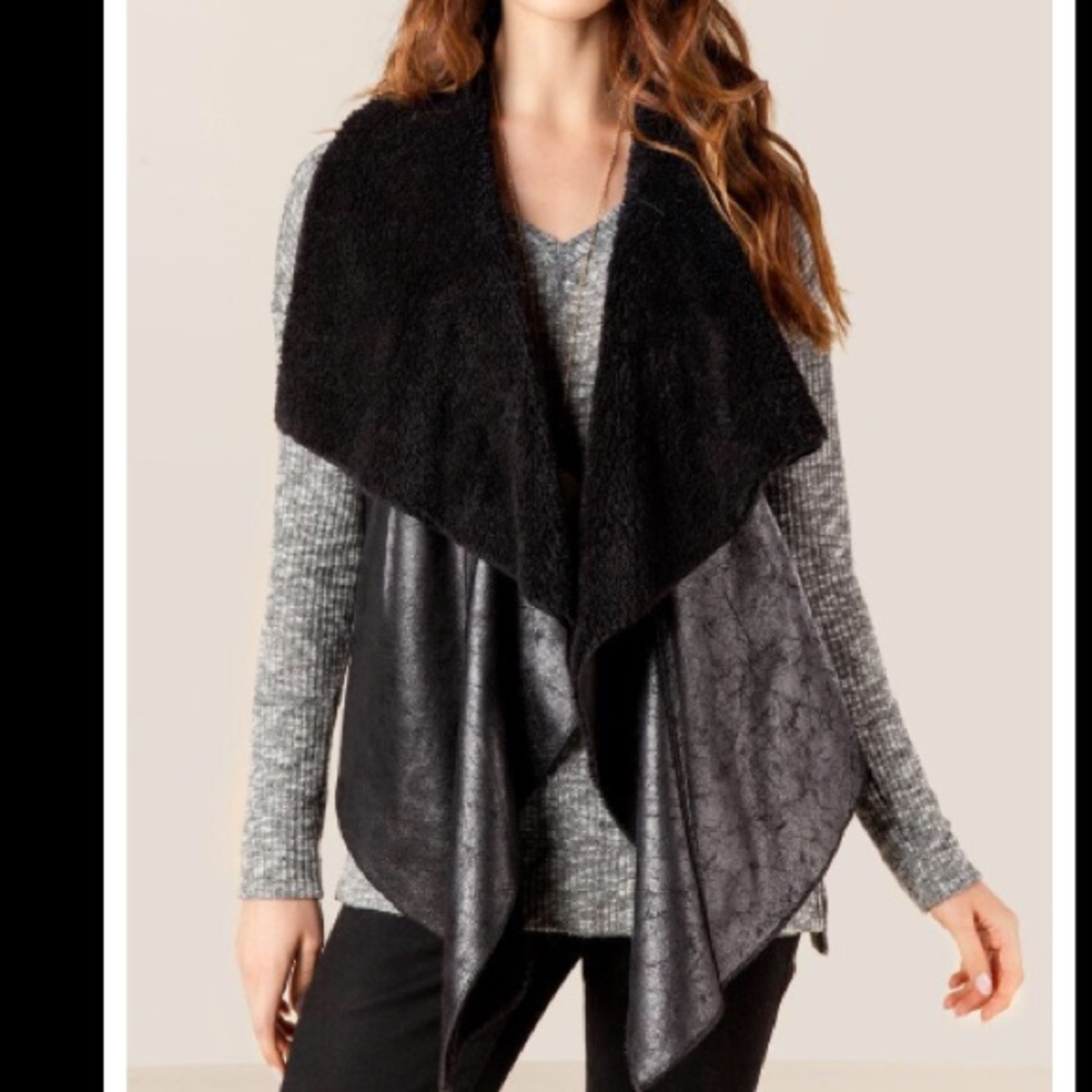 Black faux fur vest
