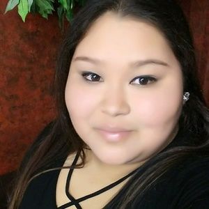 Meet your Posher, Briana