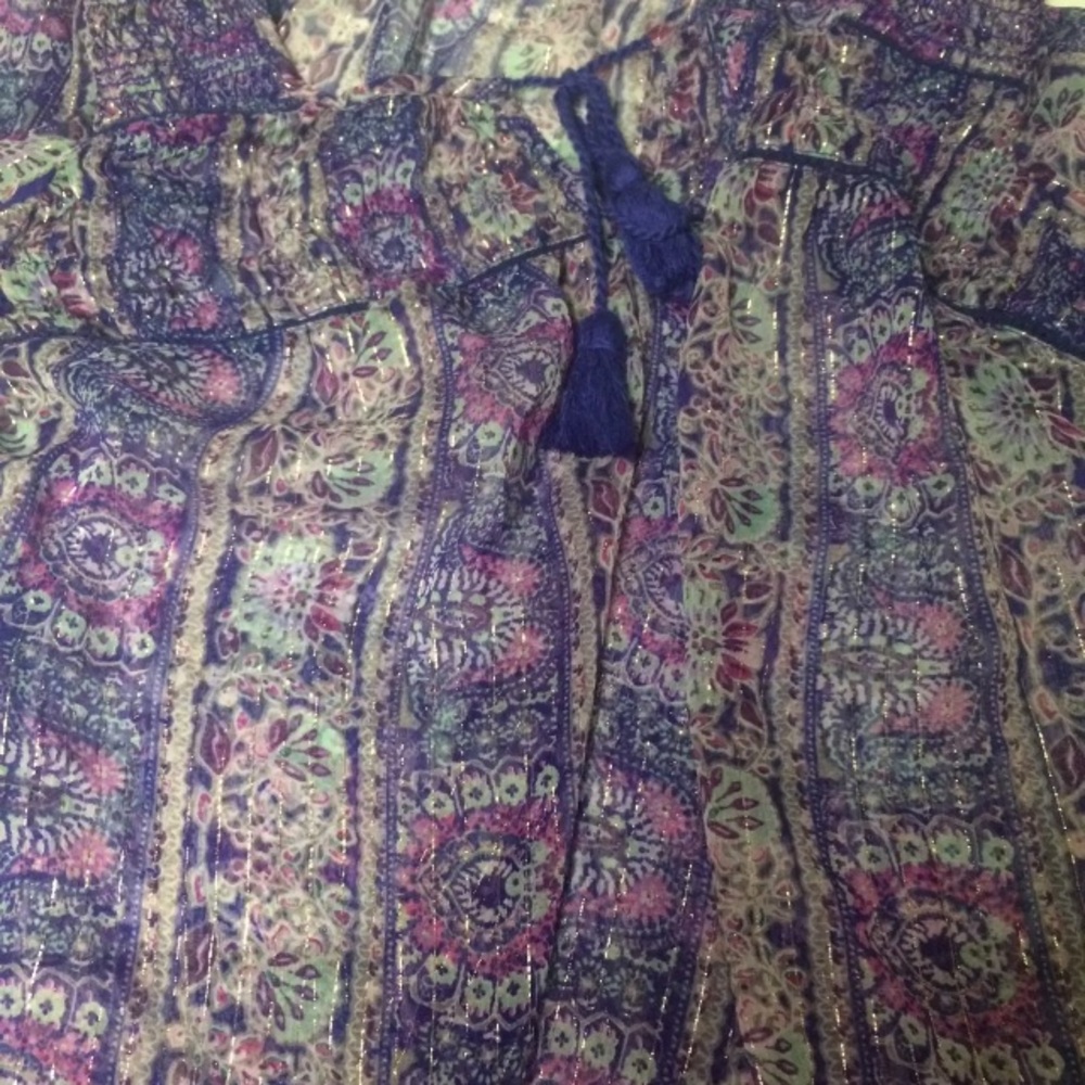American Eagle shirt