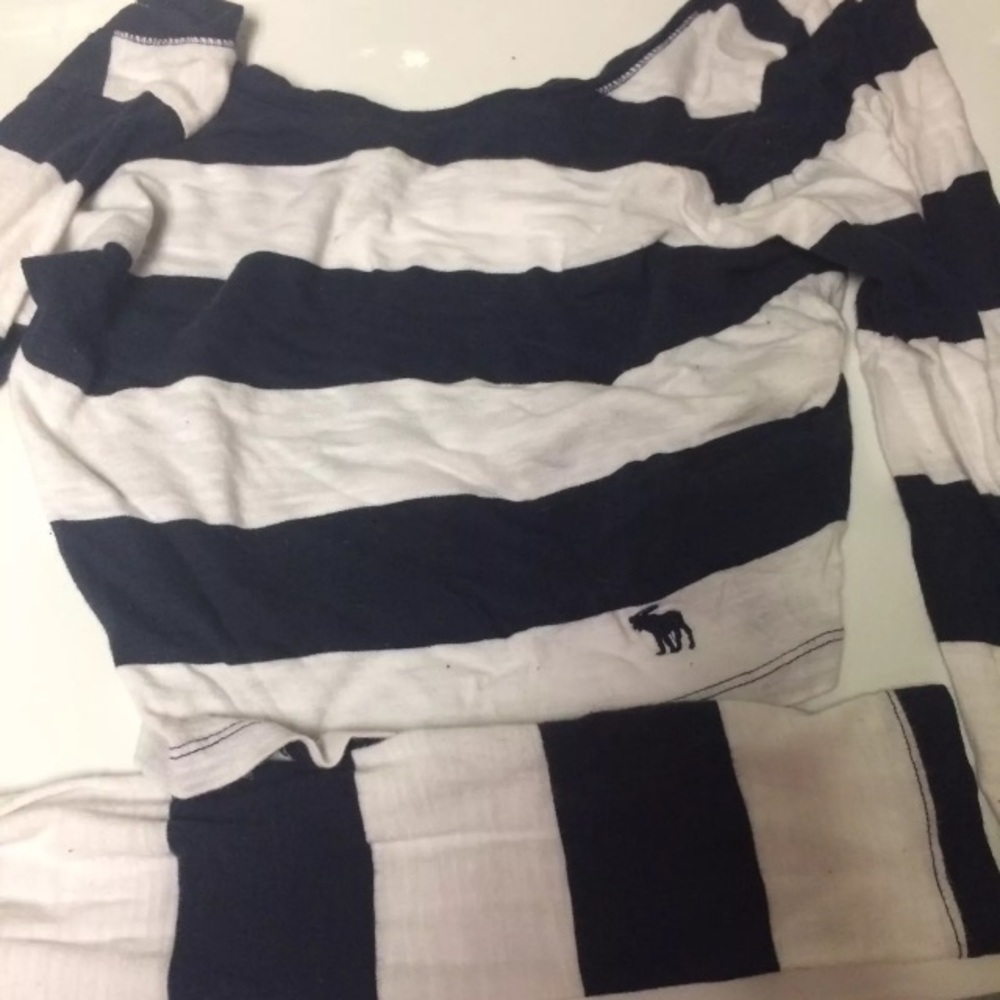 Abercrombie cropped longsleeve