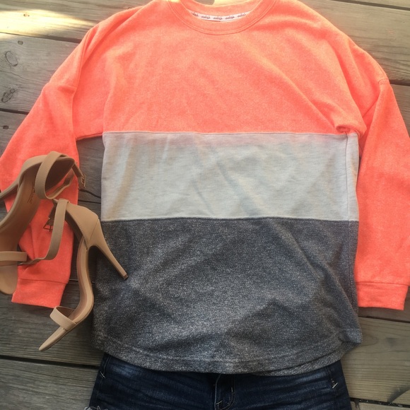 🖤LAST ONE 🖤Neon Coral sweater - Picture 7 of 7