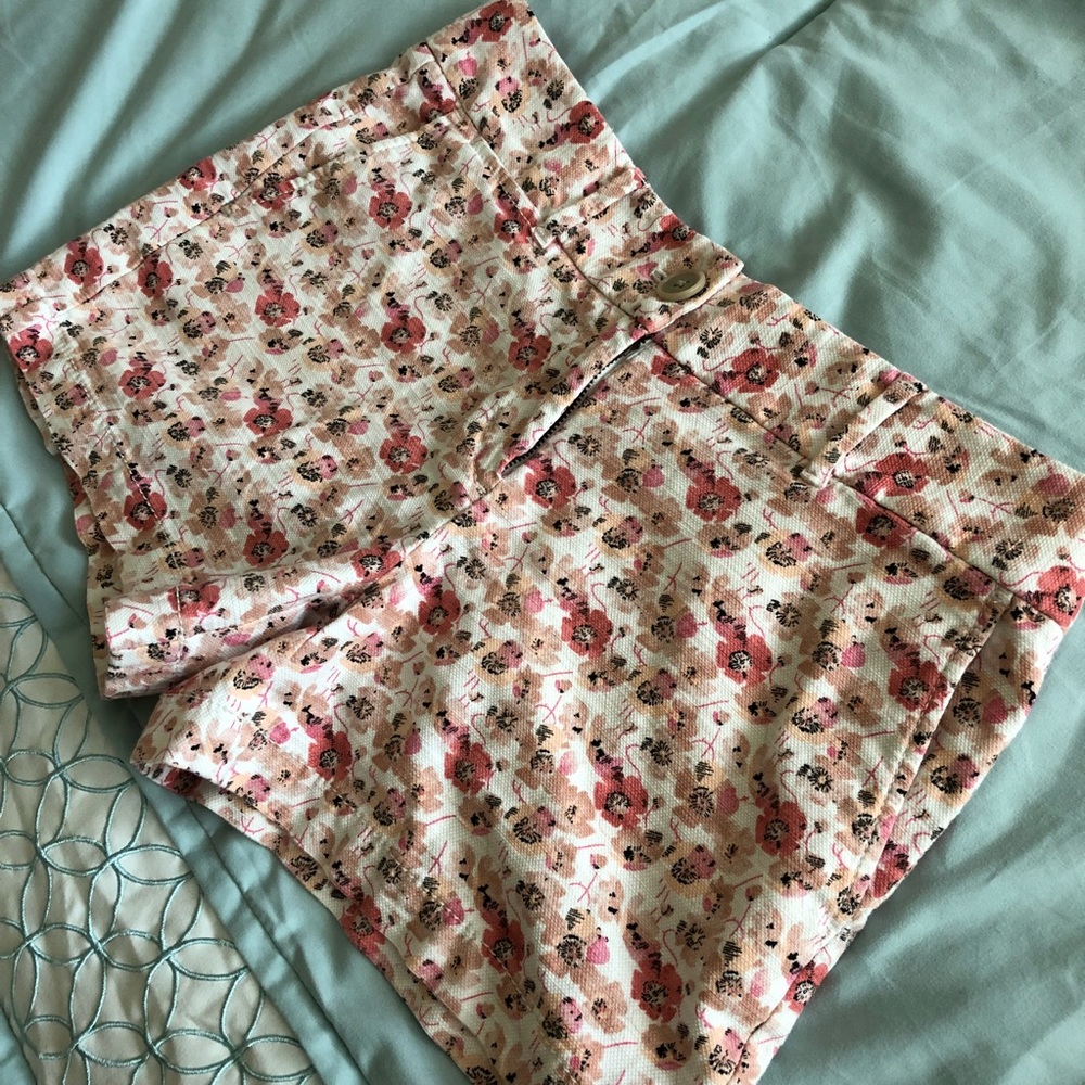 LOFT floral dress shorts size 2
