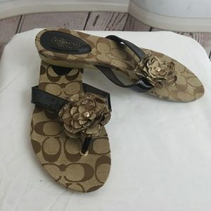 Coach sandles