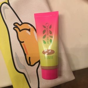 Physicians Formula Organic Wear