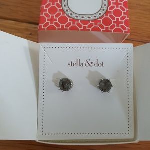 Stella and dot smokey sparkle studs