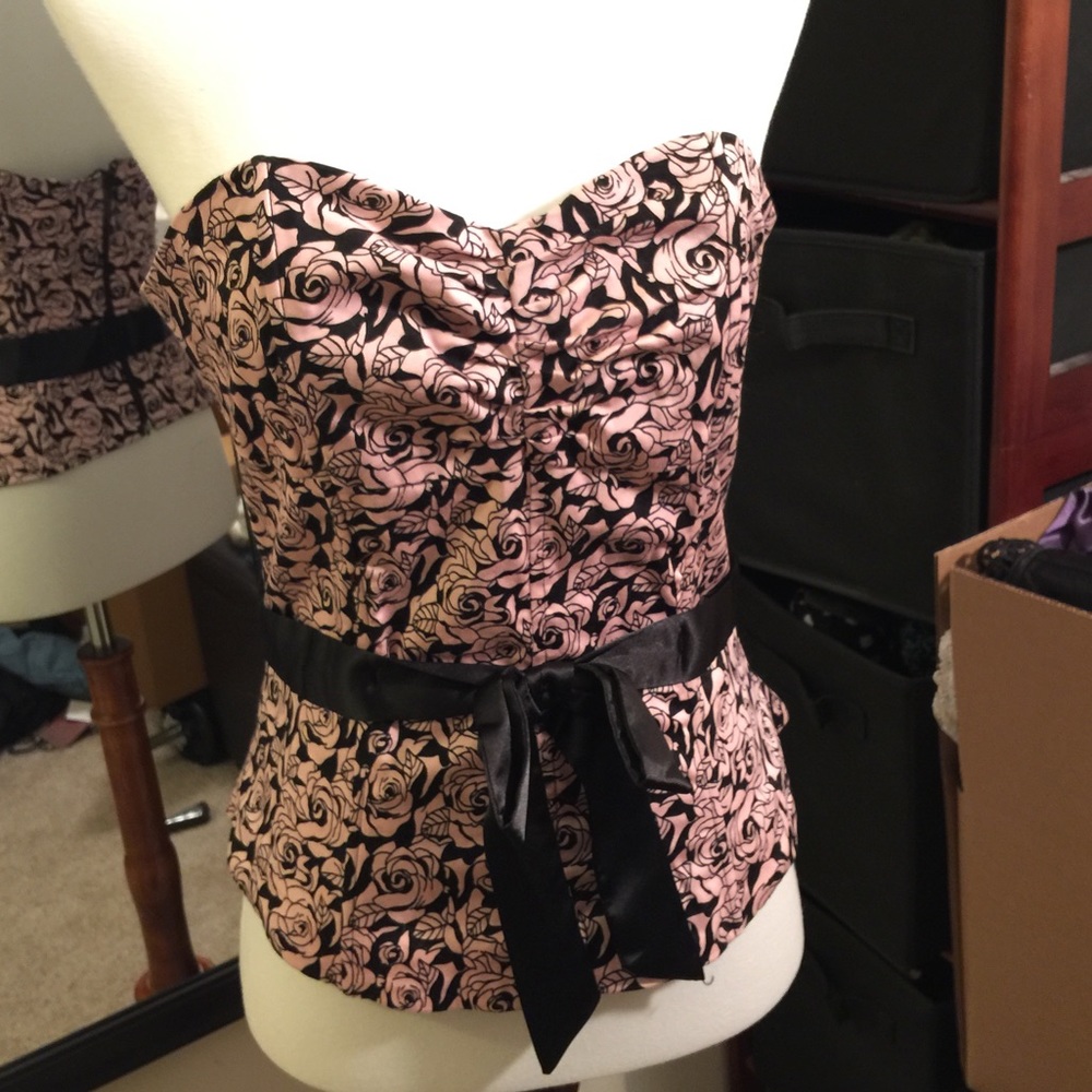 Fashion corset
