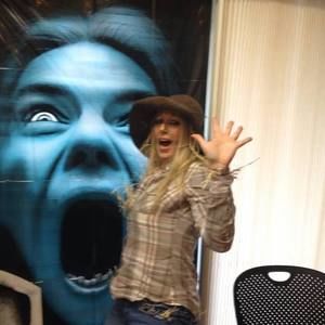 Meet your Posher, Julie