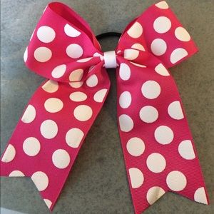 Medium polka dot bow
