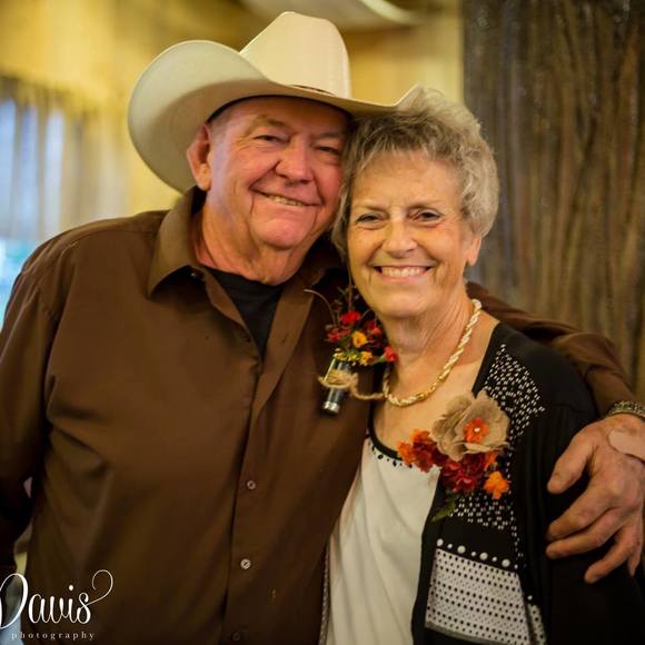 Meet your Posher, Chrissy - Picture 3 of 3