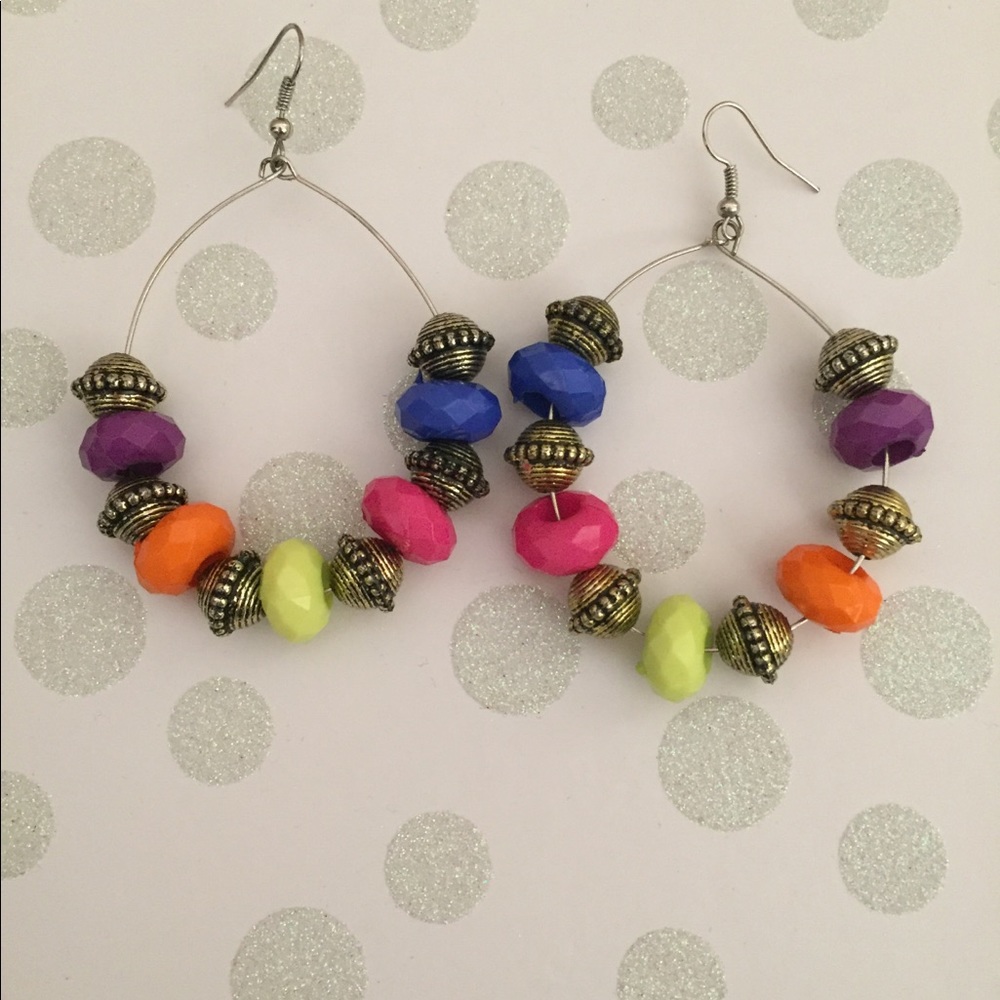 Bright fun Fashion Earrings!!