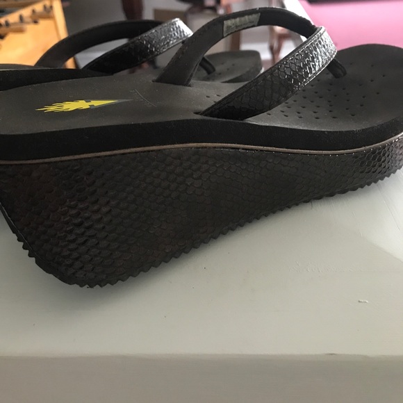 Sandal - Picture 7 of 7