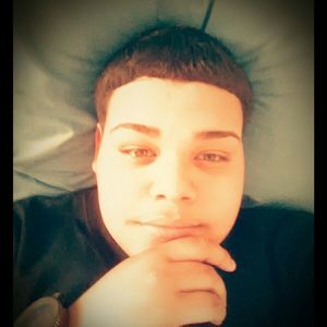 Meet your Posher, Julio