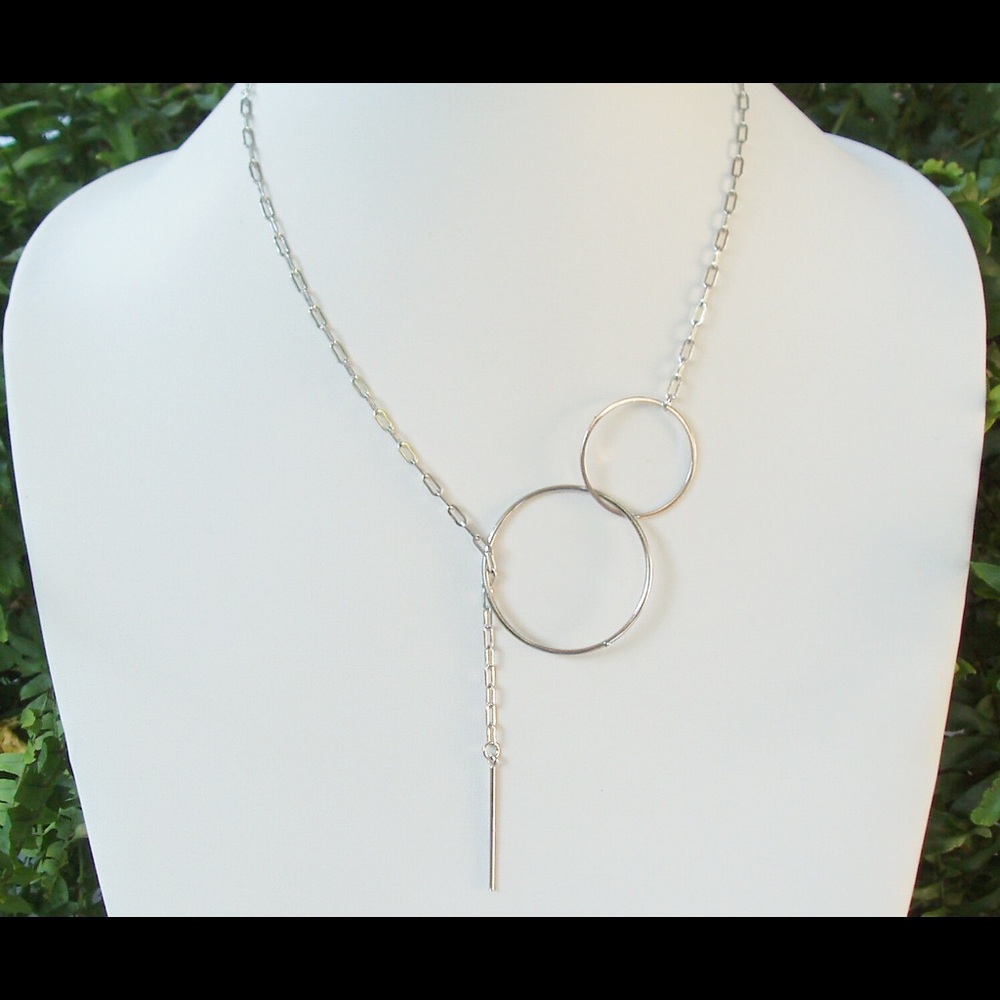 Silver lariat necklace