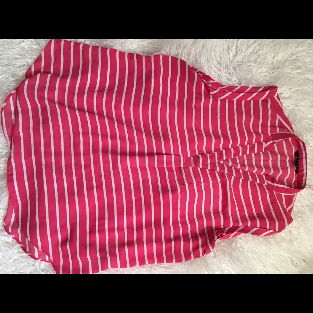 Zac & Rachel  Pink and white sleeveless top