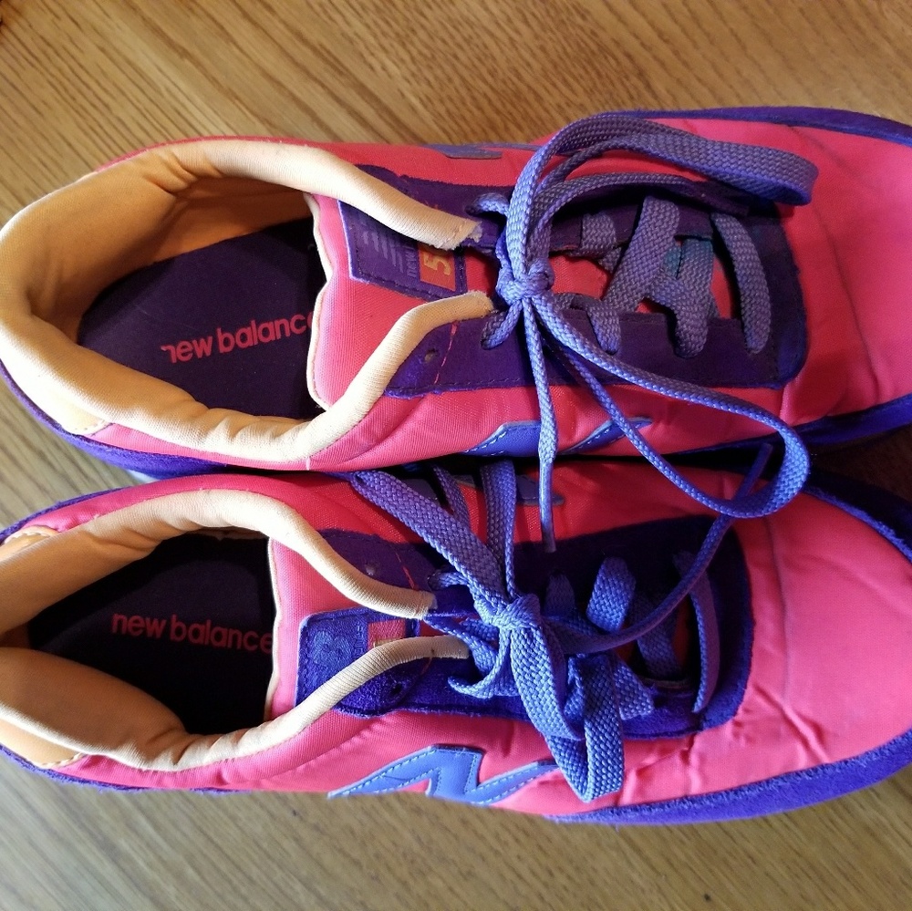 New Balance sneakers size 8
