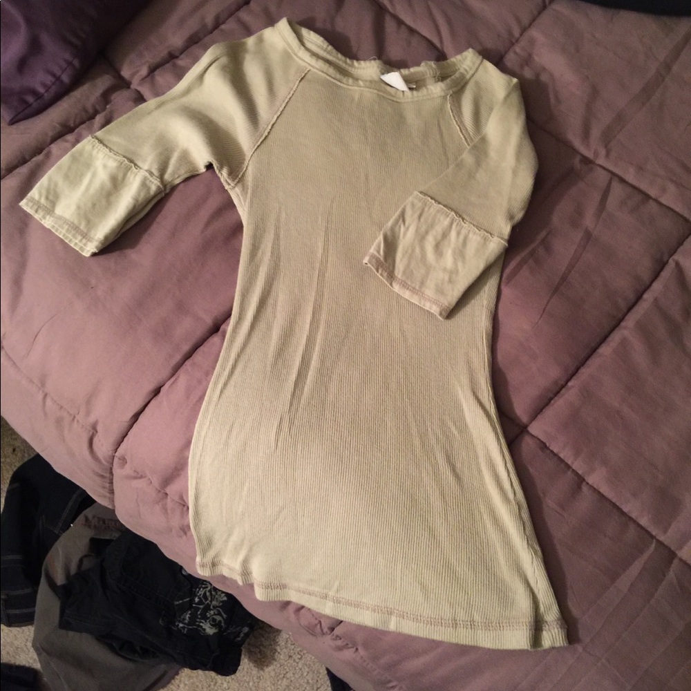 Simple 1/2 sleeve top