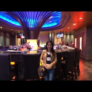 Meet your Posher, Marisa