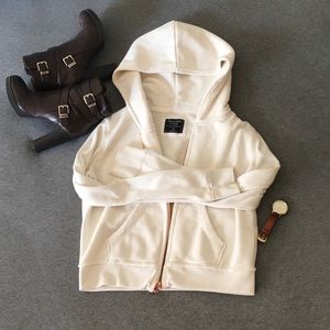 Abercrombie & Fitch Cropped White Hoodie
