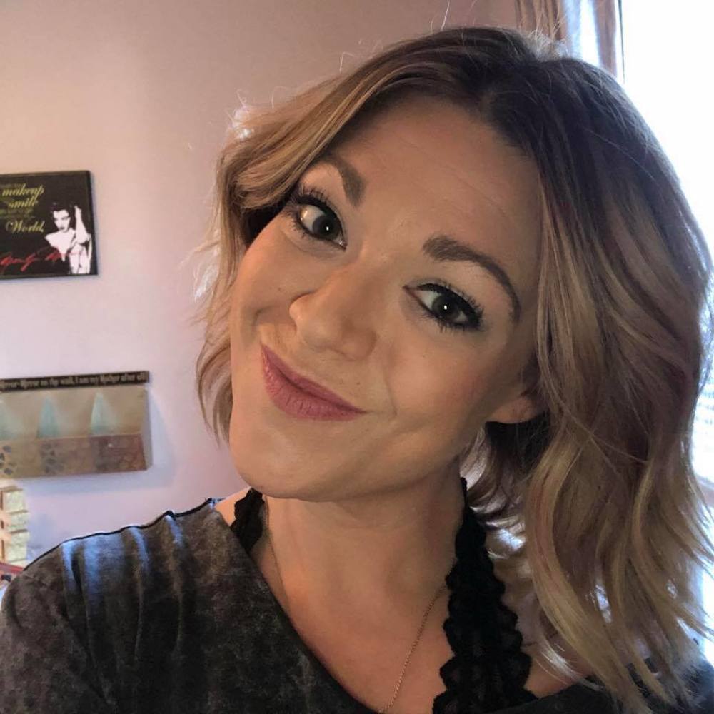 Meet your Posher, Dawn