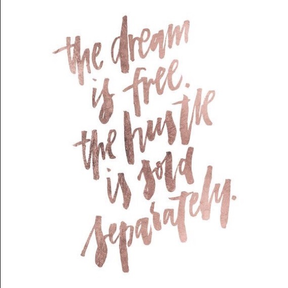 Meet your Posher, Dawn - Picture 4 of 5