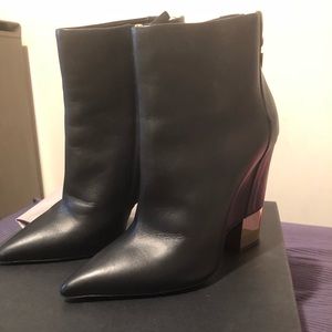 100% Authentic Giuseppe Zanotti boots
