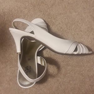 Slingback Dorsey Flex Form Sandals