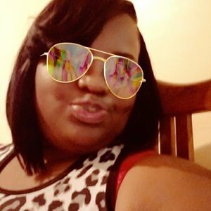 Meet your Posher, Erica