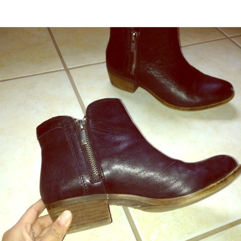 Black ankle booties