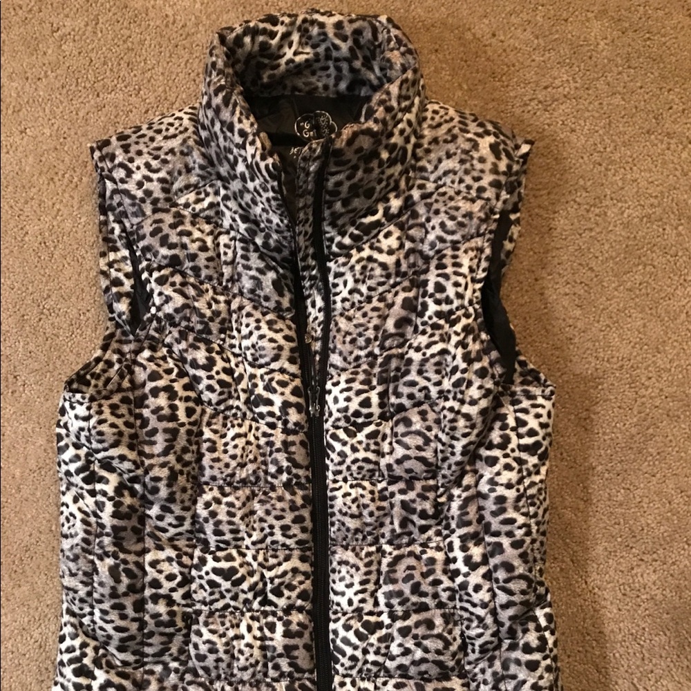 Betsey Johnson Leopard print vest