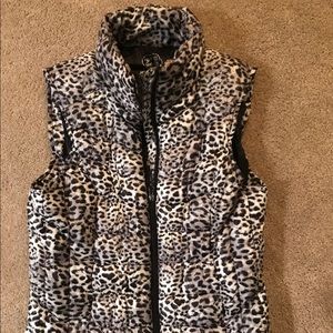 Betsey Johnson Leopard print vest