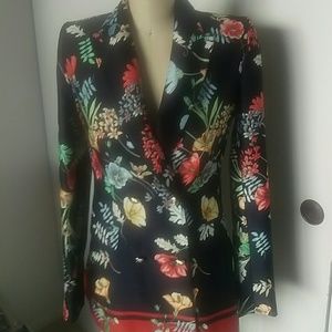 Zara never been worn!